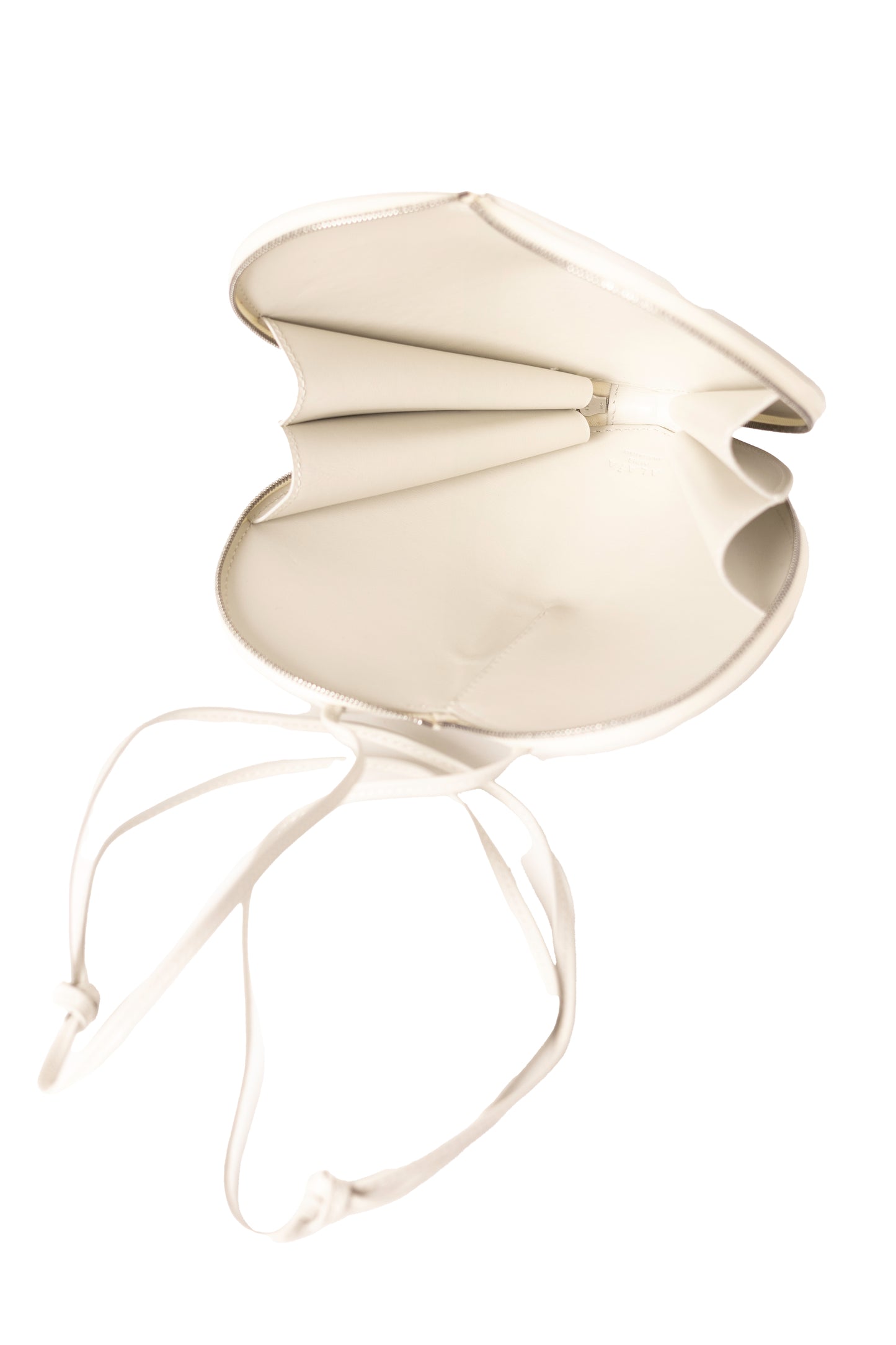 Alaïa Le Cœur Bag in Calfskin